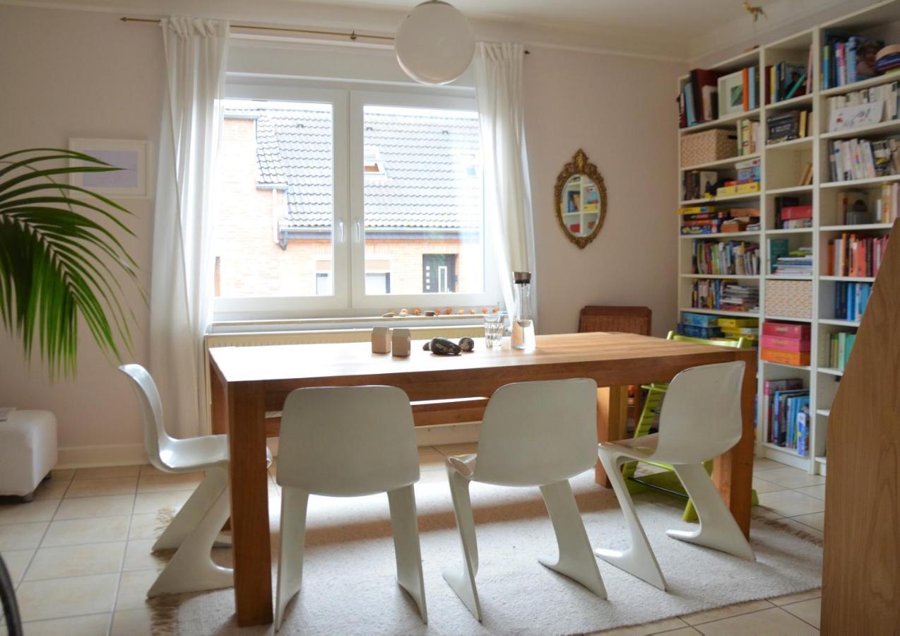 Gaestezimmer Mit Garten In Fischeln Krefeld Bagian luar foto