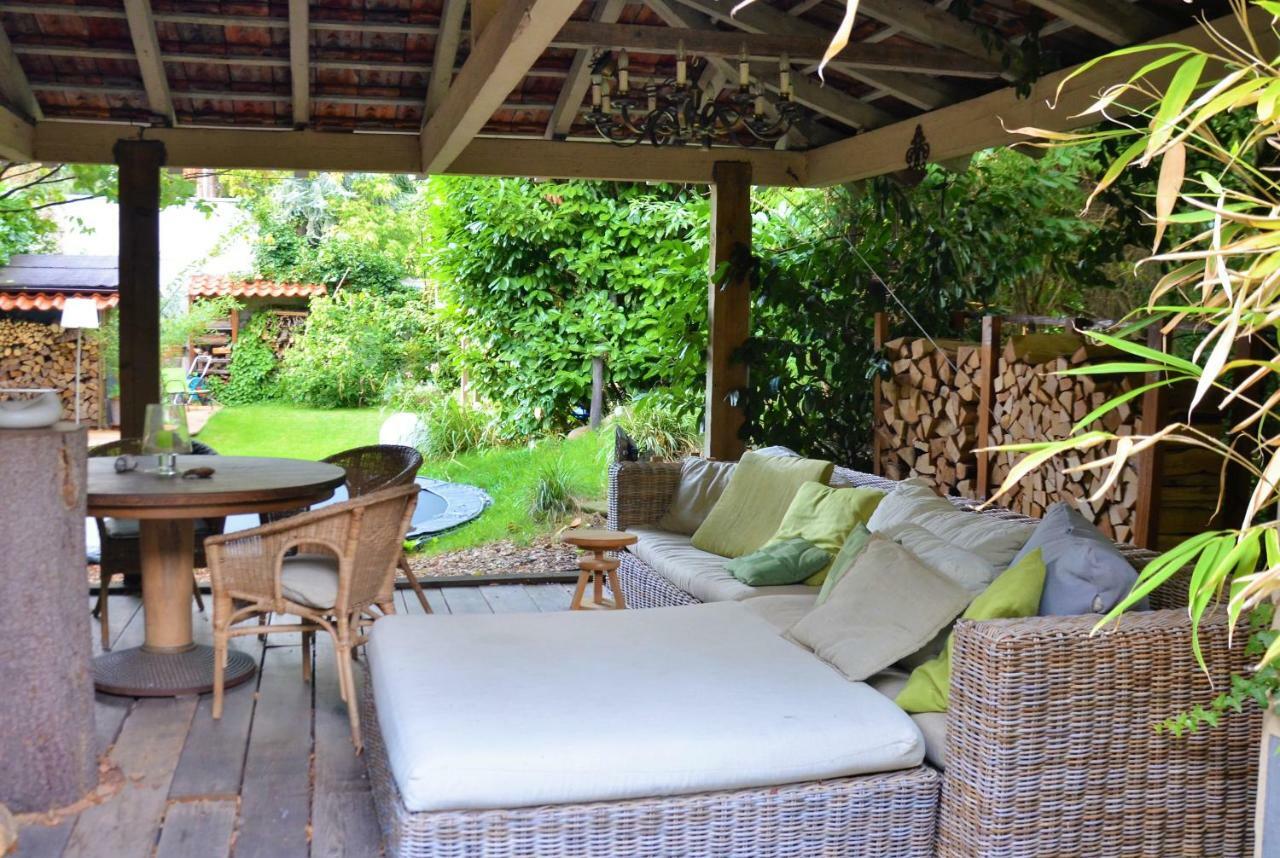 Gaestezimmer Mit Garten In Fischeln Krefeld Bagian luar foto