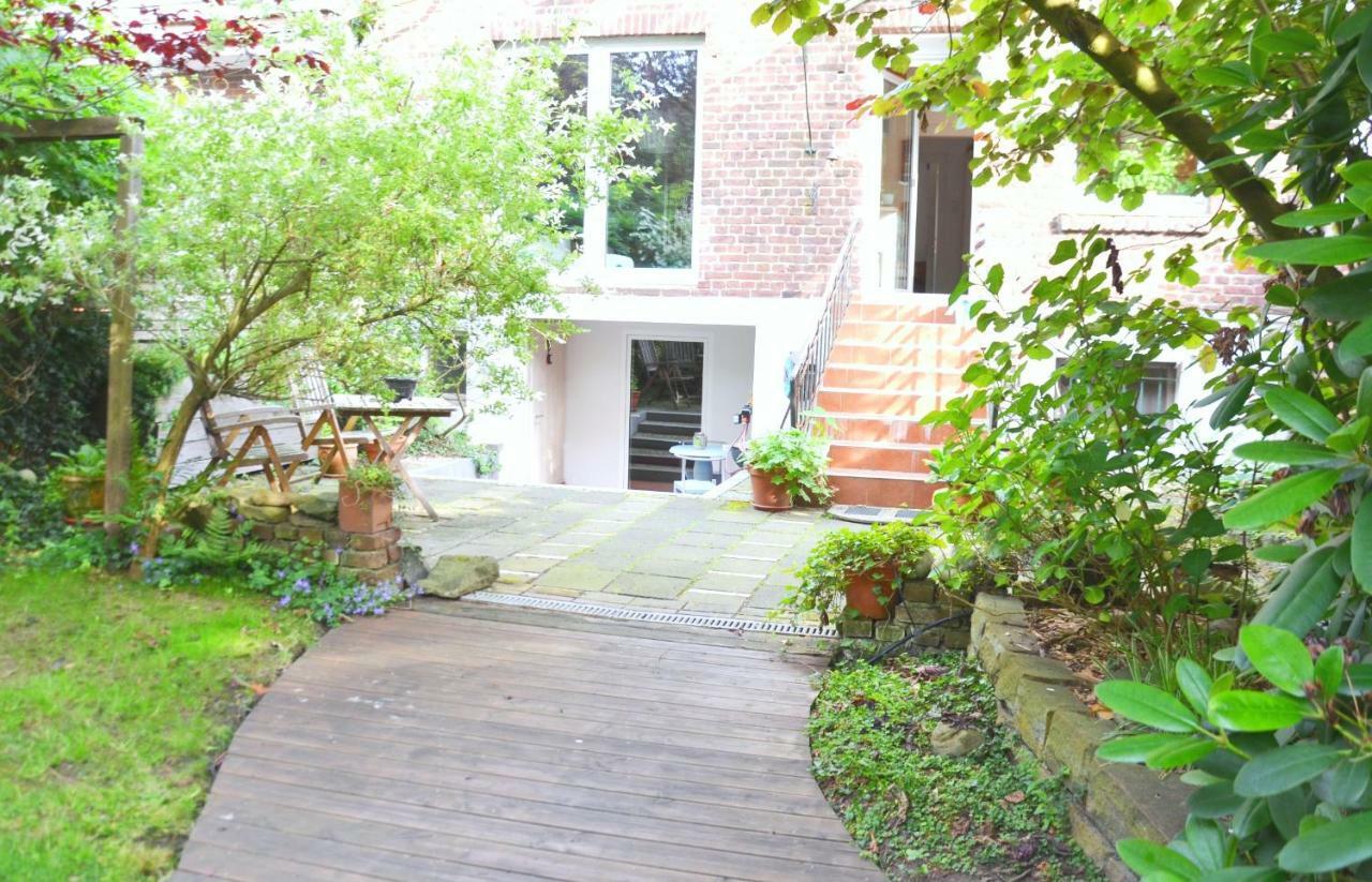 Gaestezimmer Mit Garten In Fischeln Krefeld Bagian luar foto