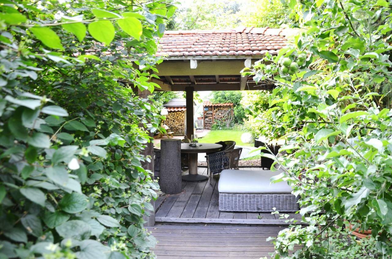 Gaestezimmer Mit Garten In Fischeln Krefeld Bagian luar foto